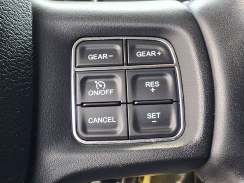 Used 2018 RAM 1500 Big Horn AWD/4WD image 11