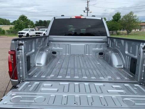 Used 2025 Ford F150 STX AWD/4WD image 29
