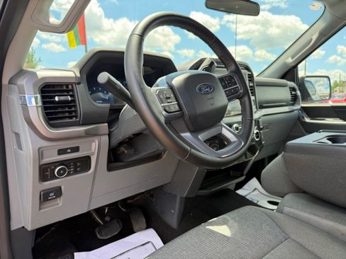 Used 2025 Ford F150 XLT w/ Equipment Group 301A Standard AWD/4WD image 19