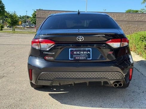 Used 2021 Toyota Corolla SE w/ Carpet Mat Package (TMS) FWD image 4