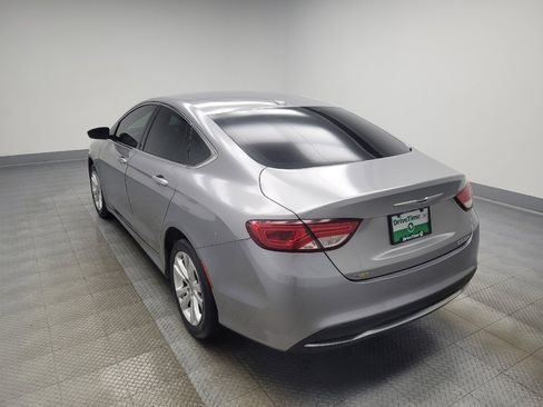 Used 2015 Chrysler 200 Limited w/ Convenience Group image 5