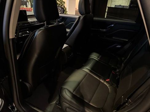 New 2026 Lincoln Corsair Premiere image 22