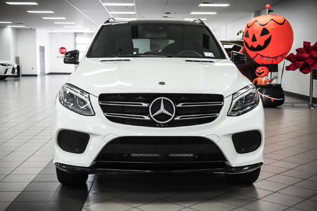Used 2019 Mercedes-Benz GLE 400 4MATIC image 4