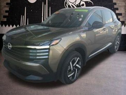 Certified 2026 Nissan Kicks SV FWD image 1