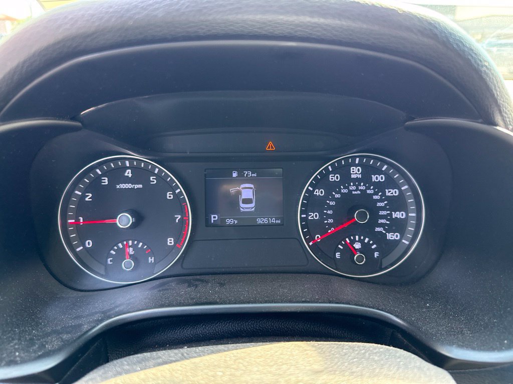 Used 2020 Kia Forte LXS FWD image 7