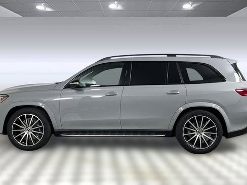 New 2026 Mercedes-Benz GLS 580 4MATIC image 2