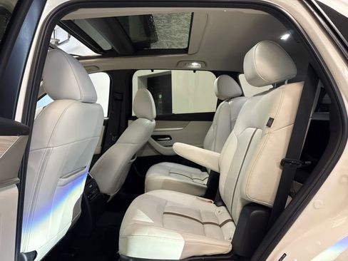 Certified 2024 MAZDA CX-90 Plug-In Hybrid w/ Premium Plus image 9