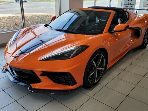 Used 2023 Chevrolet Corvette Stingray Preferred Cpe w/ Z51 Performance Package RWD image 5