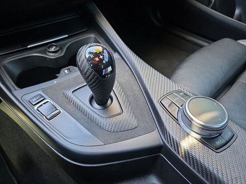 Used 2017 BMW M2 RWD image 21