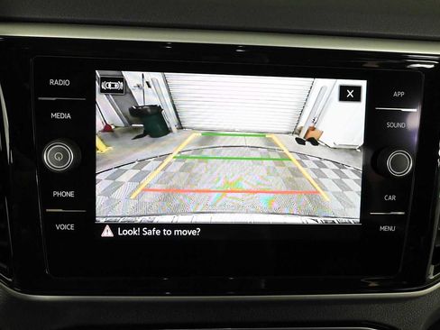 Certified 2022 Volkswagen Atlas SE w/ Panoramic Sunroof Package FWD image 6