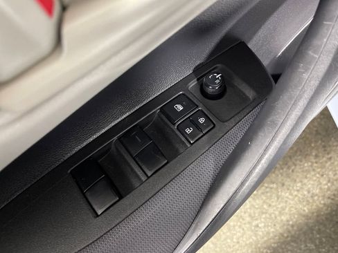 Certified 2022 Toyota Corolla L FWD image 16