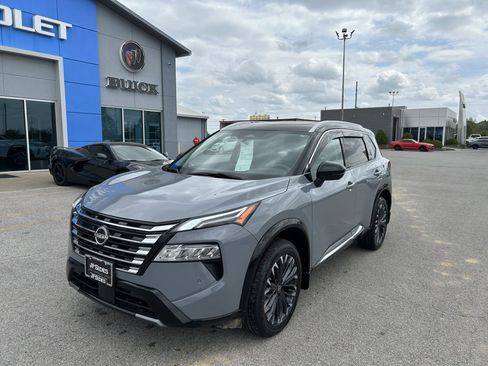 Used 2024 Nissan Rogue Platinum w/ Platinum Premium Package image 1