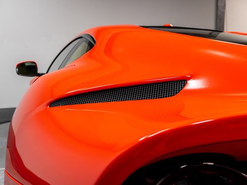 Used 2018 Ferrari 812 Superfast image 60