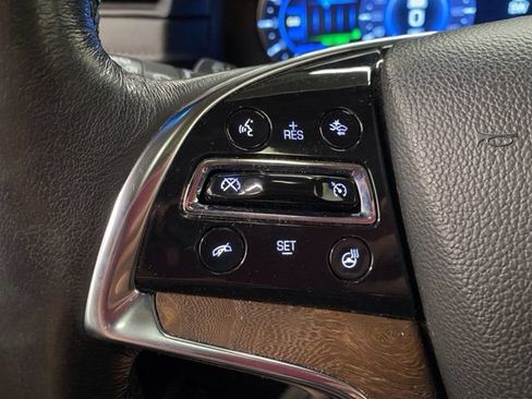 Used 2020 Cadillac Escalade Premium Luxury AWD/4WD image 32