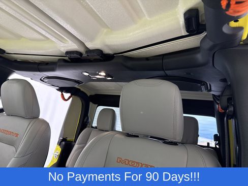 Used 2023 Jeep Gladiator Mojave w/ LED Lighting Group AWD/4WD image 32