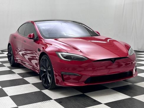 Used 2022 Tesla Model S AWD/4WD image 2