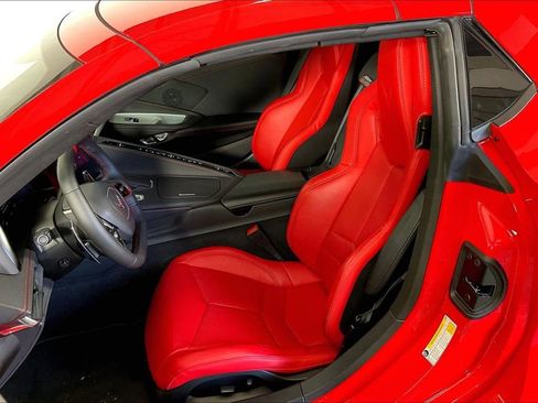 Used 2024 Chevrolet Corvette Stingray Convertible w/ 1LT RWD image 32