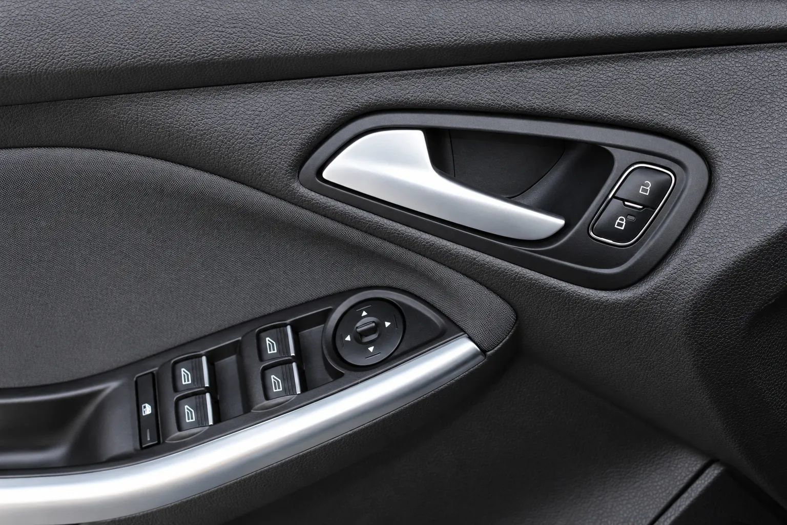 Used 2016 Ford Focus ST FWD image 12