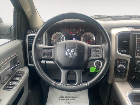 Used 2017 RAM 1500 Classic SLT w/ SLT Plus D←cor Group AWD/4WD image 12