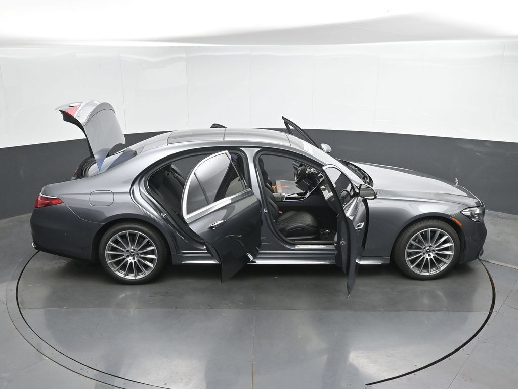 Used 2023 Mercedes-Benz S 580 4MATIC Sedan image 50