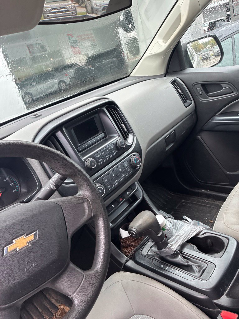 Used 2017 Chevrolet Colorado W/T RWD image 6