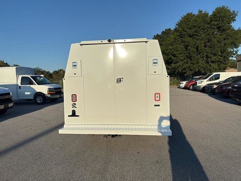 New 2025 Chevrolet Express 3500 w/ Power Convenience Package image 7