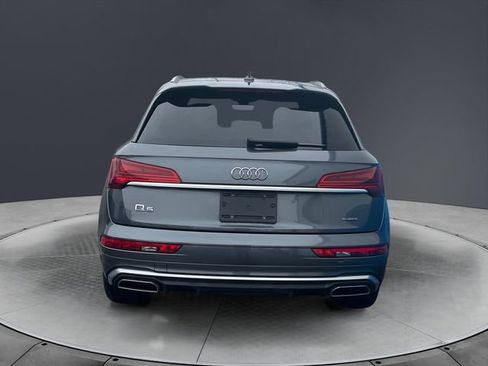 Used 2022 Audi Q5 2.0T Premium Plus w/ Premium Plus Package image 4