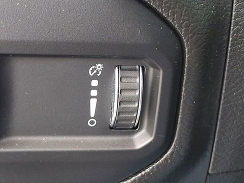 Used 2023 Jeep Wrangler Unlimited Rubicon AWD/4WD image 24