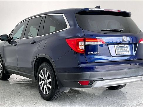 Used 2021 Honda Pilot EX image 11