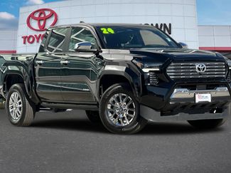 Used 2024 Toyota Tacoma Limited w/ Limited Package (LT) video 2
