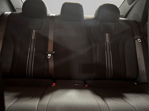 Used 2025 Hyundai Elantra Sport image 18