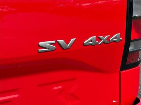 Certified 2024 Nissan Frontier SV image 15