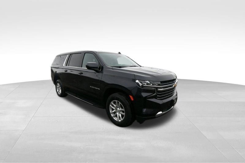 Used 2024 Chevrolet Suburban LT AWD/4WD image 10