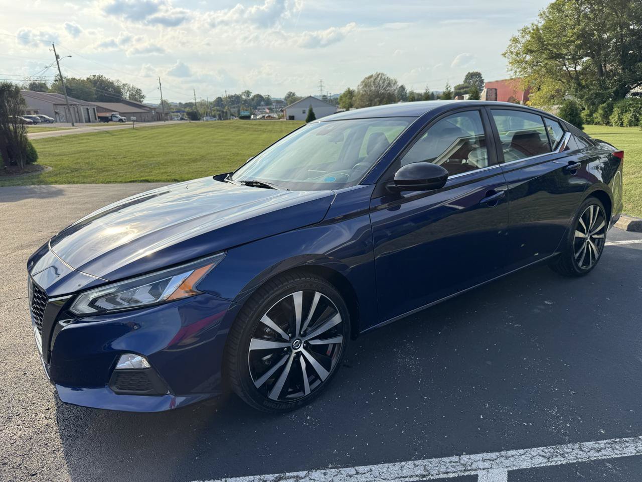 Used 2021 Nissan Altima 2.5 SR FWD image 3