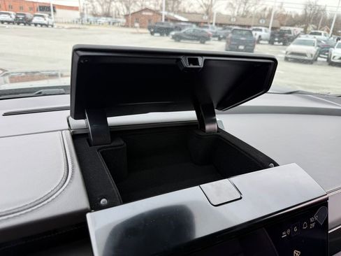 New 2026 GMC Yukon Elevation image 31