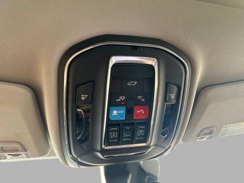 Used 2022 Jeep Grand Cherokee Limited 4xe AWD/4WD image 27