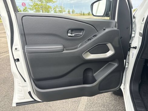 New 2026 Nissan Frontier SV w/ SV Convenience Package AWD/4WD image 28