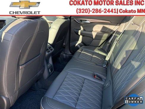 Used 2023 Buick Envision Avenir image 11