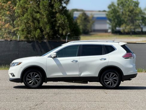 Used 2016 Nissan Rogue SL w/ SL Premium Package AWD/4WD image 8