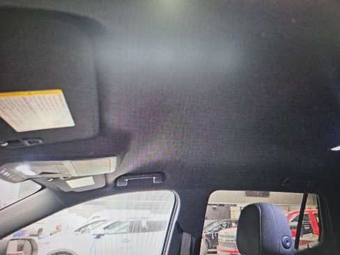 Used 2025 GMC Terrain Elevation image 12