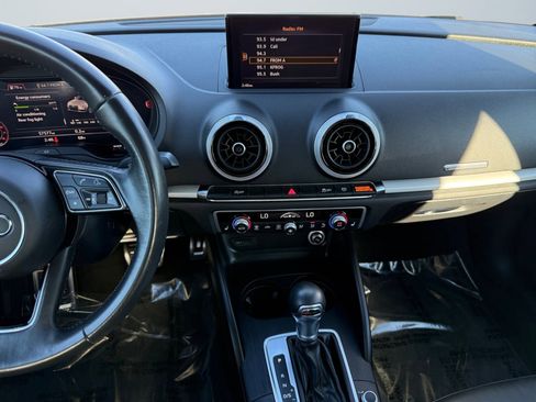 Used 2018 Audi A3 2.0T Premium image 10