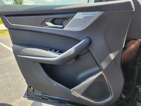 Used 2025 Jaguar F-PACE R-Dynamic S image 24