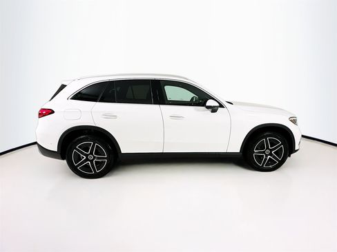 New 2026 Mercedes-Benz GLC 300 4MATIC image 9