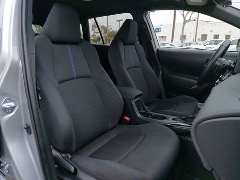 Used 2024 Toyota Corolla Cross AWD Hybrid w/ Moonroof Package image 10