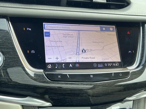 Used 2020 Cadillac XT6 Premium Luxury FWD image 18