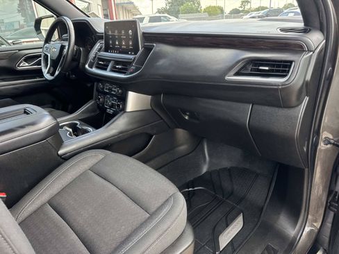 Used 2021 Chevrolet Tahoe LS RWD image 12