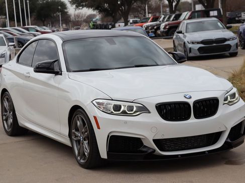 Used 2016 BMW M235i xDrive Coupe image 2