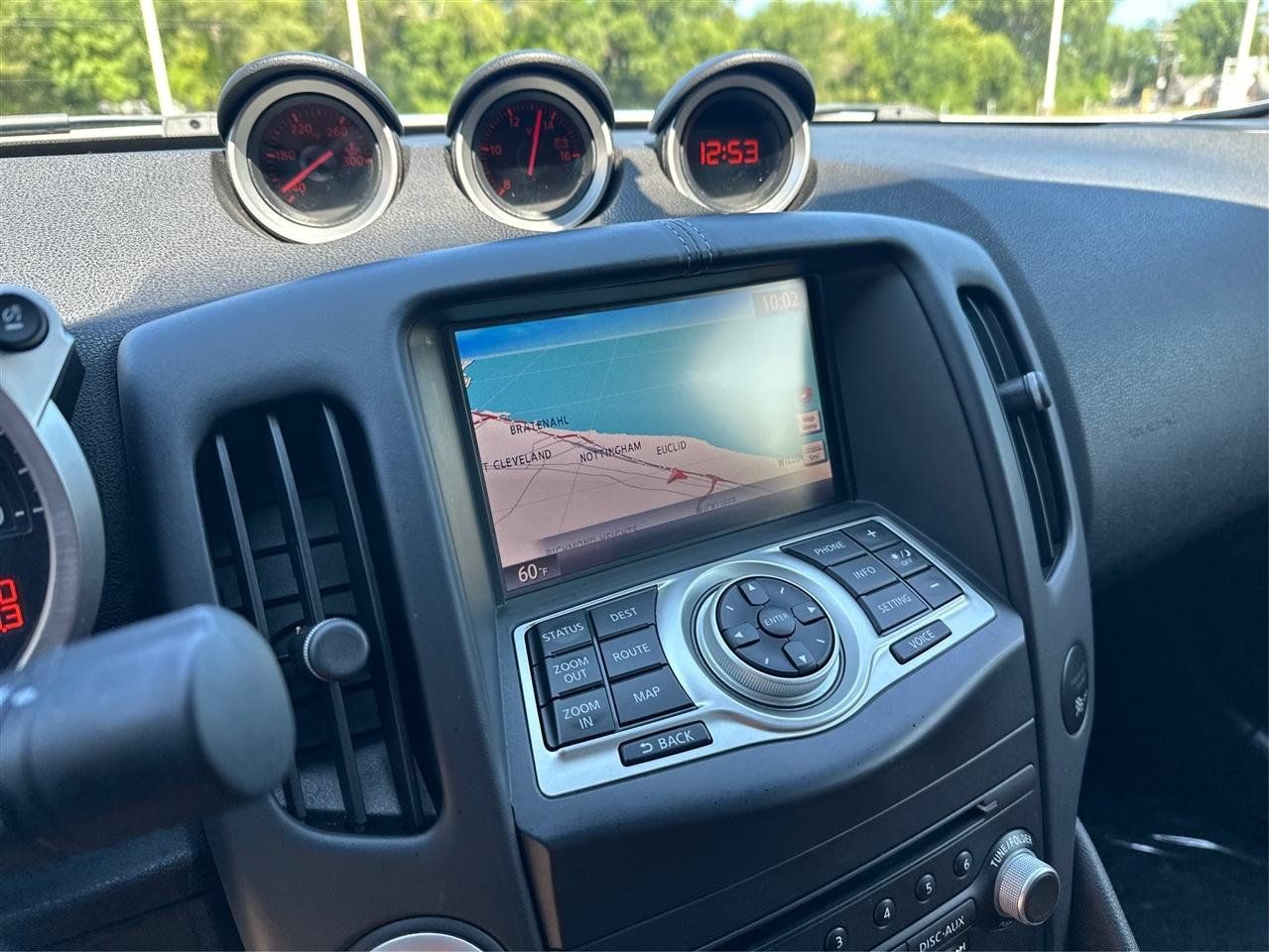 Used 2014 Nissan 370Z Touring w/ Sport Package RWD image 28