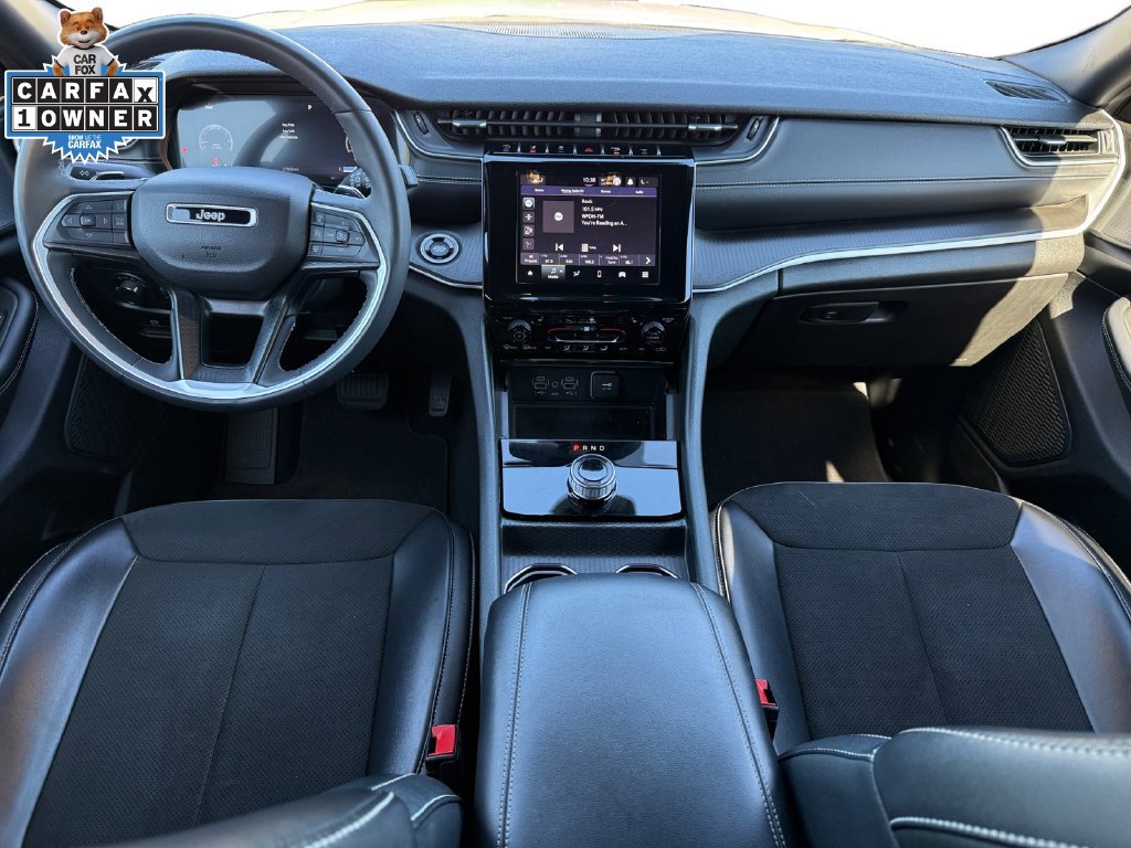 Certified 2023 Jeep Grand Cherokee Altitude AWD/4WD image 11