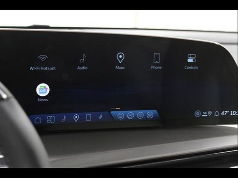 New 2026 Cadillac Vistiq Luxury w/ LPO, Floor Liner Package image 12